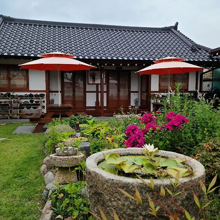 Hanok Raon Кьонджу Екстер'єр фото