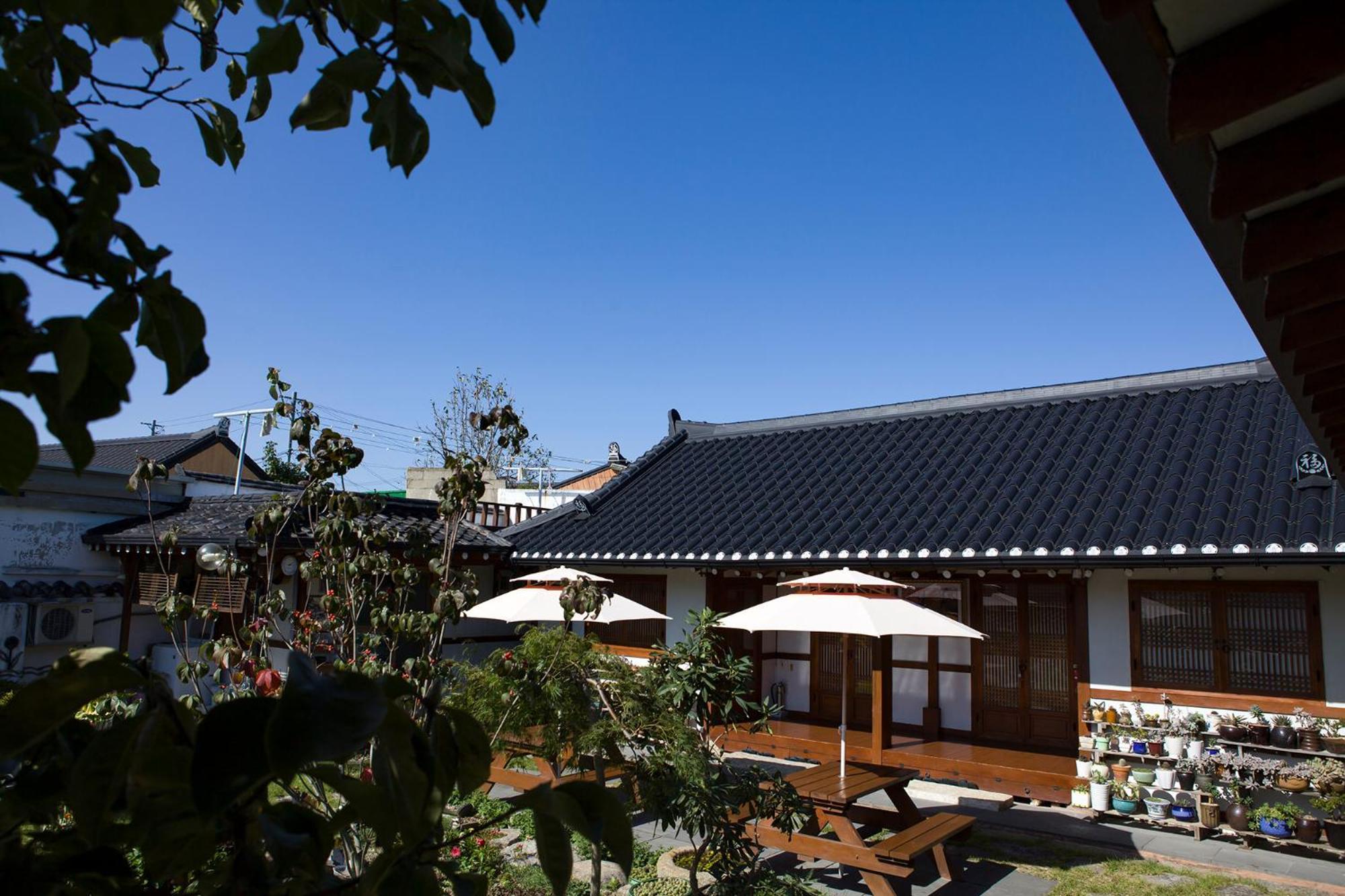 Hanok Raon Кьонджу Екстер'єр фото